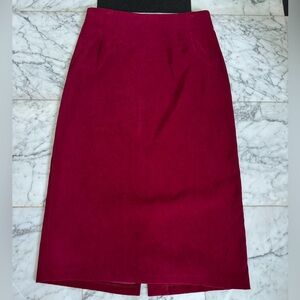 Briggs Women’s Suede Skirt 10P Burgundy Classic Academia OfficeSiren Pencil Midi